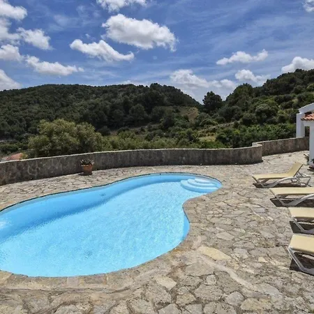 Wunderschoenes Im Landhausstil Mit Pool Auf Dem Land, In Der Naehe Von Monte Toro *